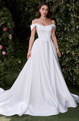 Calliope - robe de mariée simple en satin mât avec bretelles tombantes et poches