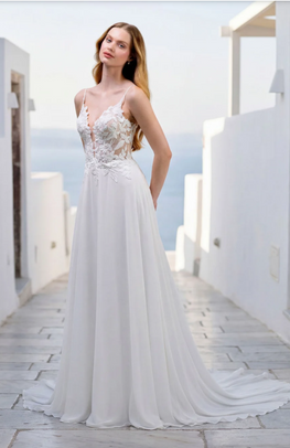 Elizabeth - robe boho romantique en dentelle et jupe de chiffon avec traîne à insertions de dentelle