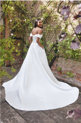 * EXCLUSIVITÉ * September - robe de mariée moderne et classique à encolure droite avec off houlder