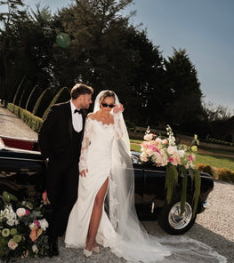 Elsabeth - robe de mariée haut de gamme ajustée en satin extensible avec détails de dentelle au buste et manches de style gants