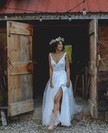 Evelyn - robe de mariée romantique de coupe A en tulle et dentelle avec bretelles larges et dos ouvert