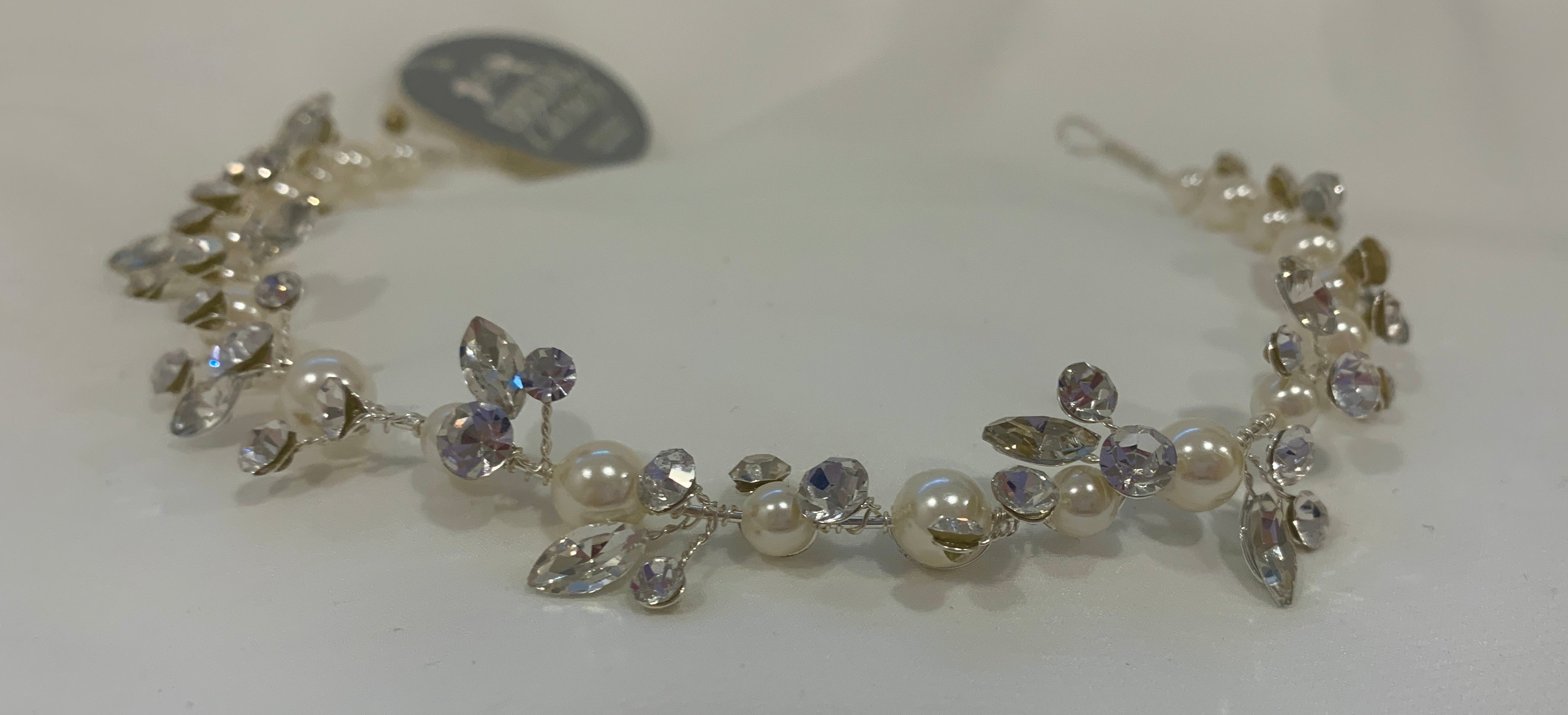 Perla - Tiara mince perles et diamants à motif végétal