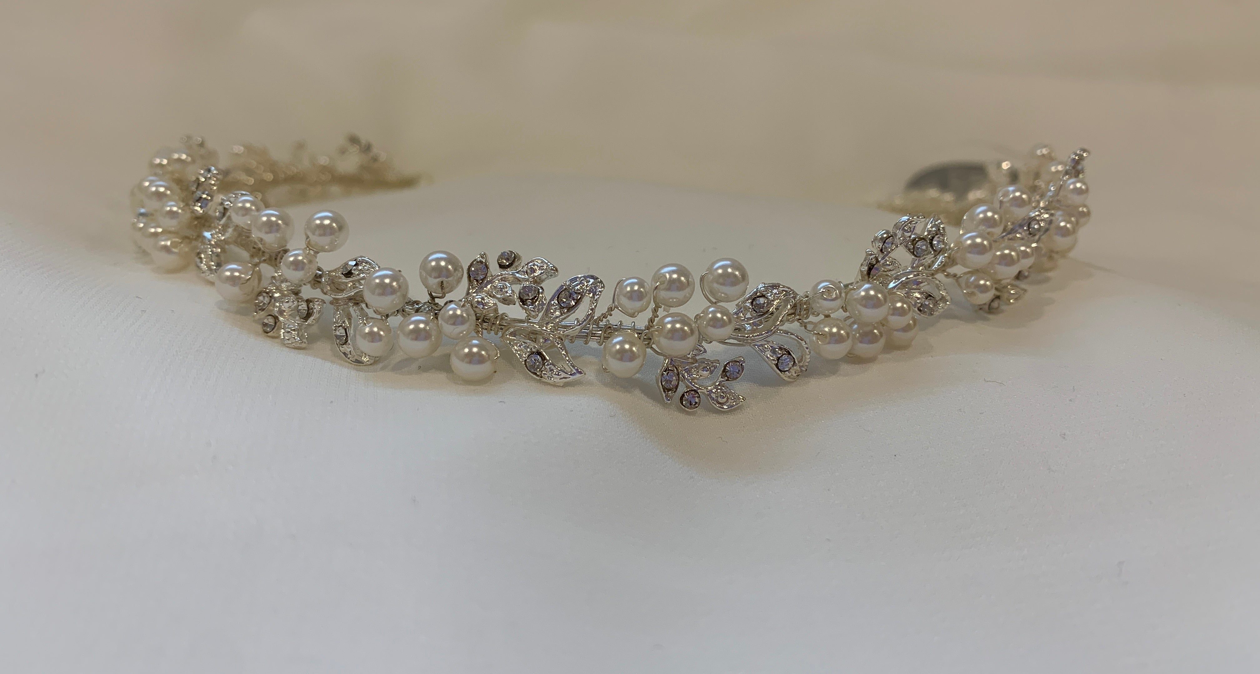 Adna - Tiara mince perles et diamants