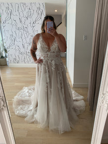 Stevenson *plus size*- luxurious boho A line wedding dress with unique floral lace