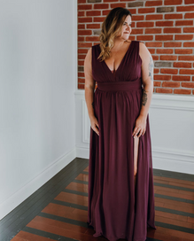 Mykonos *tailles XL à 5XL- robe longue à décolleté en V et jambe fendue