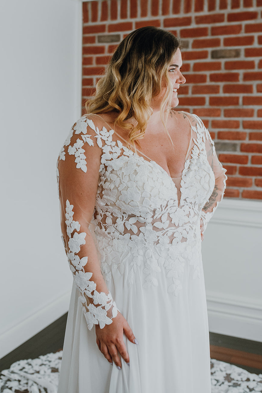 Cassandra *plus size* - boho wedding dress with cotton lace and chiffon skirt with majestic train