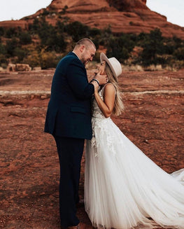 Rosa - robe de mariée boho ligne A avec dentelle florale unique