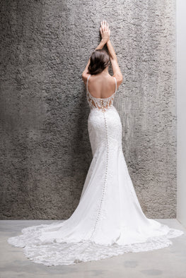 Ivy - high-end slim fit sleeveless wedding dress with crepe bottom